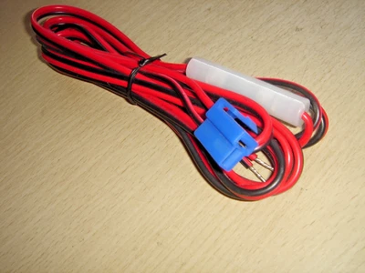 New Icom, Kenwood, Maxon style 3m battery lead, T shape 2 pin dc connector