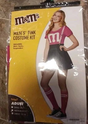 全新 Spirit M&M's 粉红色服装套装 成人尺寸 大号 衬衫 吊袜 裙 — 第 1/2 张图片