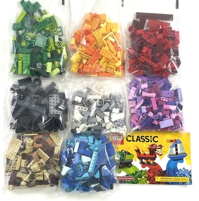 LEGO Classic Pieces with Manual - Image 1 of 4