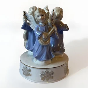 Vintage MUSIC BOX 3 ANGELS PLAYING INSTRUMENTS 1973 PORCELAIN Japan 5.75” - Picture 1 of 4