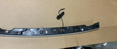 BMW 750i 2009-2015 tapa del maletero trasero soporte matrícula abridor de manijas con cámara Foto 1 de 4