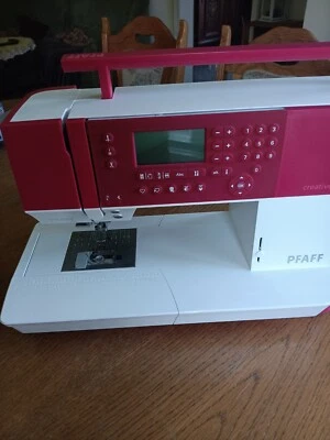 Pfaff creative 1.5 - Bild 1 von 4