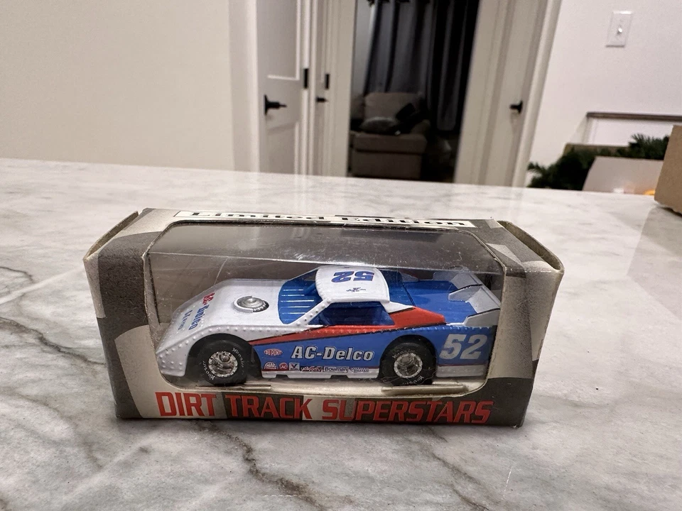 Ken Schrader AC Delco Late Model 1/64 Diecast Dirt Superstars #52 - Image 1 of 1