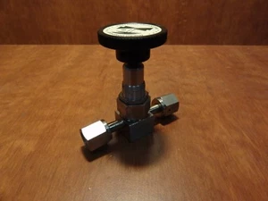 Regulador de presión NUPRO SS-4BK V51 - Imagen 1 de 3