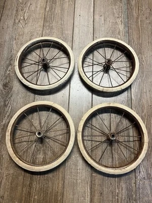 Antiguo carro de radios de goma y metal vintage ruedas de cochecito de pedales de 10,5" de diámetro Foto 1 de 4