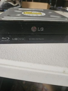 LG WH14NS40 14X Blu-ray SATA M-DISC CD DVD Internal Burner 3D BDXL Drive Writer - Afbeelding 1 van 3