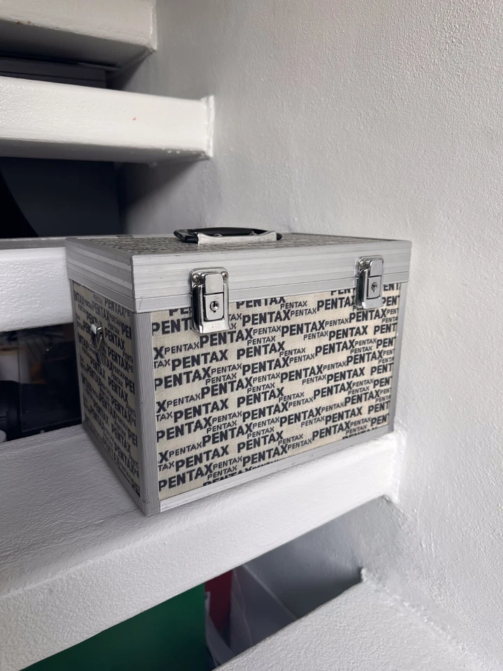 Pentax Vintage Camera Box Metal - Image 1 of 4