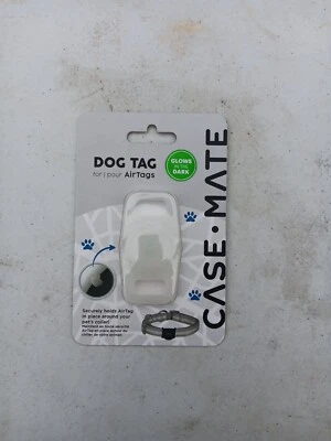Soporte de collar Case-Mate para perro TAG para AirTag - perros / brilla en la oscuridad NUEVO Foto 1 de 2