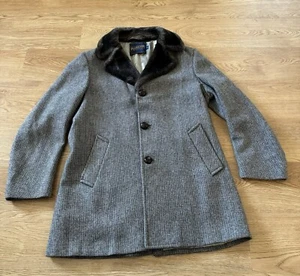 VTG PENDLETON Men's Sz 42 Gray Herringbone Wool Black Faux Fur Collar Over Coat - Picture 1 of 8
