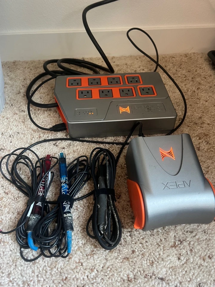 Controlador Neptune Apex A2 con barra de alimentación Eb832 *CON SONDA DE TEMPERATURA, PH y orp* Foto 1 de 1