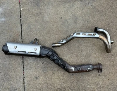 Yamaha XT 225 1995 92-07 OEM ESCAPE SILENCIADOR CABEZAL TUBO ESCUDOS TÉRMICOS Foto 1 de 4