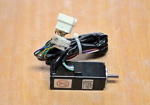 Yaskawa Servo Motor SGMM-A2C312 free ship - Picture 1 of 3