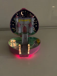 Vintage Polly Pocket 1992 STARLIGHT CASTLE Iluminado Compacto SIN Figuras Funciona - Imagen 1 de 11