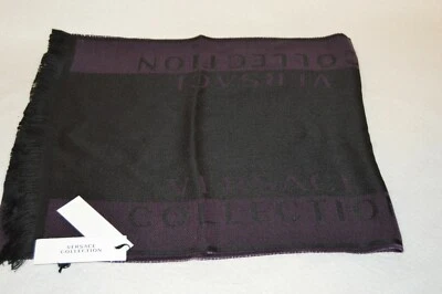 Bufanda con logotipo de borde talla 72 pulgadas x 15 pulgadas hecha en ITALIA venta al por menor $295 COLECCIÓN VERSACE Foto 1 de 4