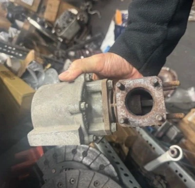 Silenciador usado Porsche 911 930 964 Turbo Wastegate 9301232141R Foto 1 de 4