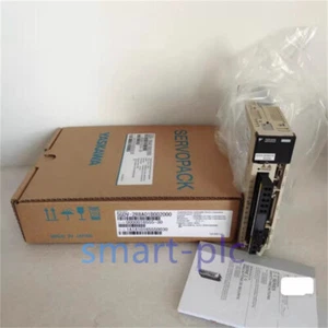 Un nuovo servoazionamento Yaskawa SGDV-2R8A01B002000 in scatola spedizione celere - Foto 1 di 7