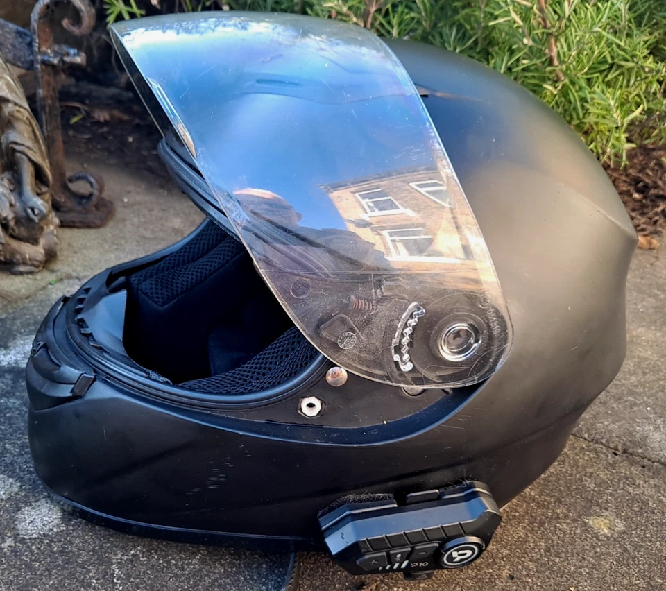 Zorax Helmet ECER22-05 Size Medium  57-58 -1500+50g Black Full Face Tidy Helmet - Image 1 of 4