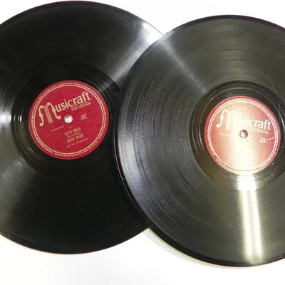 Artie Shaw & His Orch. - Lot of 2 Musicraft 10" 78RPM Shellac Records From 1946 — 第 1/4 张图片