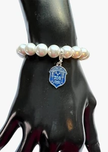 Zeta Phi Beta Pearl Shield Elastic Bracelet - Picture 1 of 8