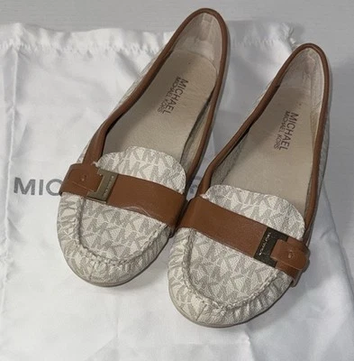 Michael Kors Loafer Flat Shoes MK Logo Hardware Vanilla Khaki Loafers Size 7 - Image 1 of 4