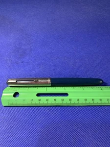 Parker 51 Mark I - Blue - SS Cap - 14KT Nib - A - Picture 1 of 3