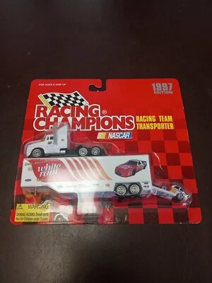 CAMPEONES DE CARRERAS Blanco lluvia RACING TEAM TRANSPORTADOR CON COCHE Foto 1 de 4