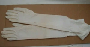 Guanti da sera donna lunghi vintage bianco sporco tessuto elasticizzato lunghi 20" nuovi - Foto 1 di 7