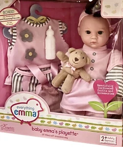 Everything Emma Baby Emma’s Playette 16” Bebé Suave con Vestido y Oso Beige NUEVO - Imagen 1 de 4