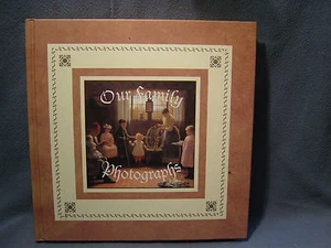 ROBERT FREDERICK BATH CUT OUT PHOTO ALBUM 23 SLOTS  11 1/2 X 11 1/2 - Picture 1 of 7