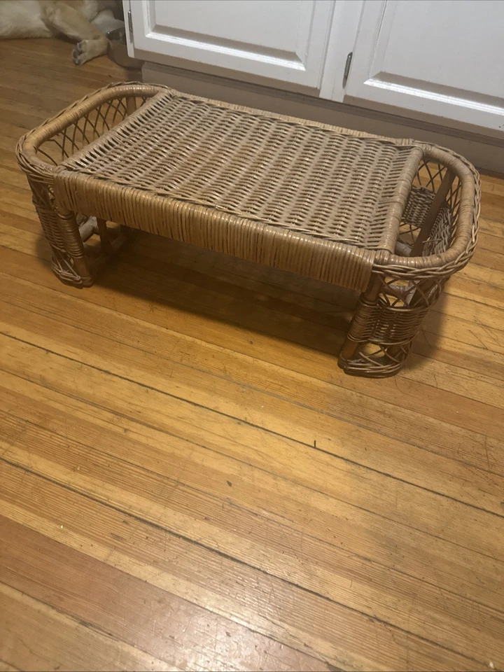 Mesa de regazo de bambú de ratán vintage bandeja para servir cama de desayuno bolsa para libros Foto 1 de 4