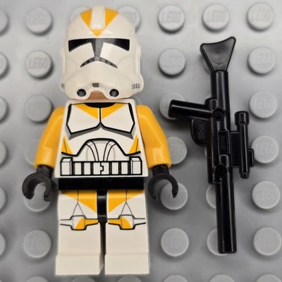 Lego Star Wars Minifigure SW0453 Clone Trooper 212th Attack Battalion Phase 2 - Image 1 of 4