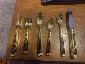24k Gold Electroplate Table FlatWare 24 piece Made In Japan Stainless Steel - Bild 1 von 8