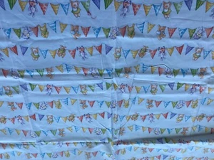 DAVID TEXTILES~Cathy Loo Fabric~BABY PRINT~Clothesline~TRIANGLE FLAGS~HangingToy - Picture 1 of 3
