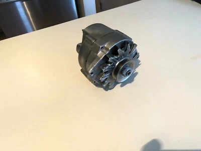 1968 Pontiac GTO Original 61 Amp AC Delco Fev 1968 Data - Imagem 1 de 3