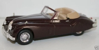 1/43 SCALE DIECAST METAL MODEL - JAGUAR XK140 - BURGUNDY - Bild 1 von 4