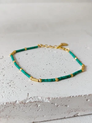 Türkis Gold Perlenarmband mit Türkis Heishi Perlen 18K Vergoldung Armband Strand - Bild 1 von 4