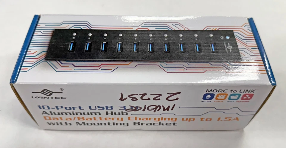Vantec 227911 UGT-AH110U3-BK 10-port USB 3.0 Aluminum Data/Charging Hub Mac/PC - Image 1 of 4