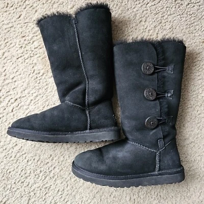 UGG classic tall triplet bailey button boots black sheepskin shearling size 7 - Image 1 of 4