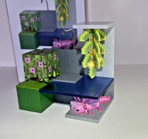 Hallmark Keepsake 2022 MINECRAFT AXOLOTL Christmas Tree Ornament NEW NIB - Picture 1 of 7
