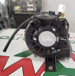 Klimaanlagenventilator Toyota Yaris 2017-2020 1.500 HYBRID (BASF510B25) - Bild 1 von 8