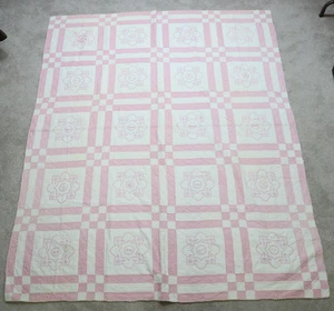 Seltener antiker 20er Jahre handgenähter Kreuzstich rosa weiß Quilt 68x84 - Bild 1 von 14