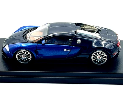 Looksmart Bugatti Veyron Study 2003 LS114D Dark Blue/Blue 1:43  TheTinyCars - Image 1 of 4