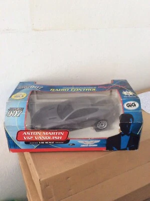 Rarissima macchina Gig Nikko Aston Martin James Bond V12 Vanquish 2012 nuova - Immagine 1 di 4