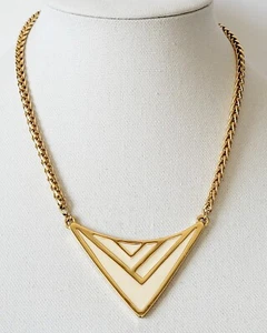 VINCE CAMUTO Gold Cream Enamel Chevron Inlay Statement Pendant Chain Necklace - Picture 1 of 8