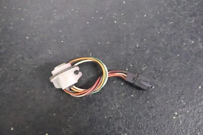 HONDA 1980 - 1983 GL1100 GOLDWING FRONT LEFT TURN SIGNAL LIGHT WIRING SOCKET Foto 1 de 4