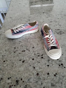 Converse All Star Damen-Halbschuhe rot blau USA Streifen mit Sternen Größe 7 - Bild 1 von 13