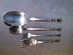 4 Piezas Oneida MANSION HALL Distinction Deluxe Acero Inoxidable  - Imagen 1 de 4