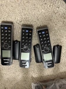 AT&T BL3112-4 4-słuchawka Telefony bezprzewodowe Brakujący 1 telefon - Zdjęcie 1 z 9