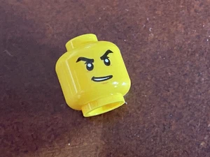 LEGO Yellow Head Black Thick Angry Eyebrows Ref 3626pb1535 cas550 cas547 - Bild 1 von 1