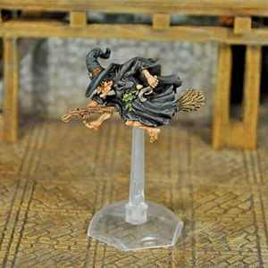 Otherworld Minis - WICKED WITCH FLYING ON BROOM (RARE D&D FIGURE / NEW in ZIP!!) - Picture 1 of 2